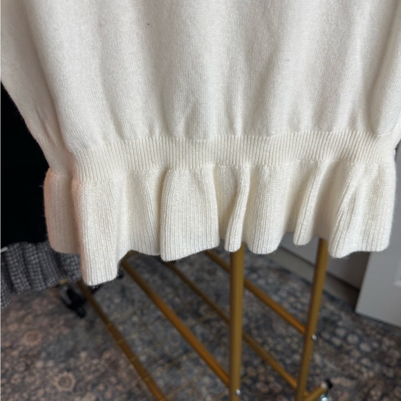 PAIGE Ivory Ruffle Knit Top Sabelina Merino Wool
Blend Sweater SZ M - Picture 5 of 9